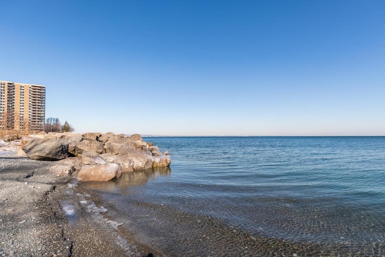 Modern Hamilton Homes Lake Ontario Shore By Globalstay Exterior foto